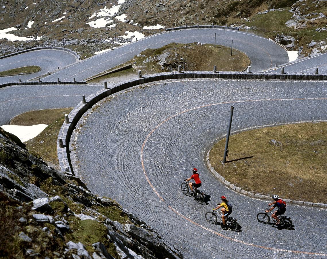 B&B Gottardo Airolo Exterior foto